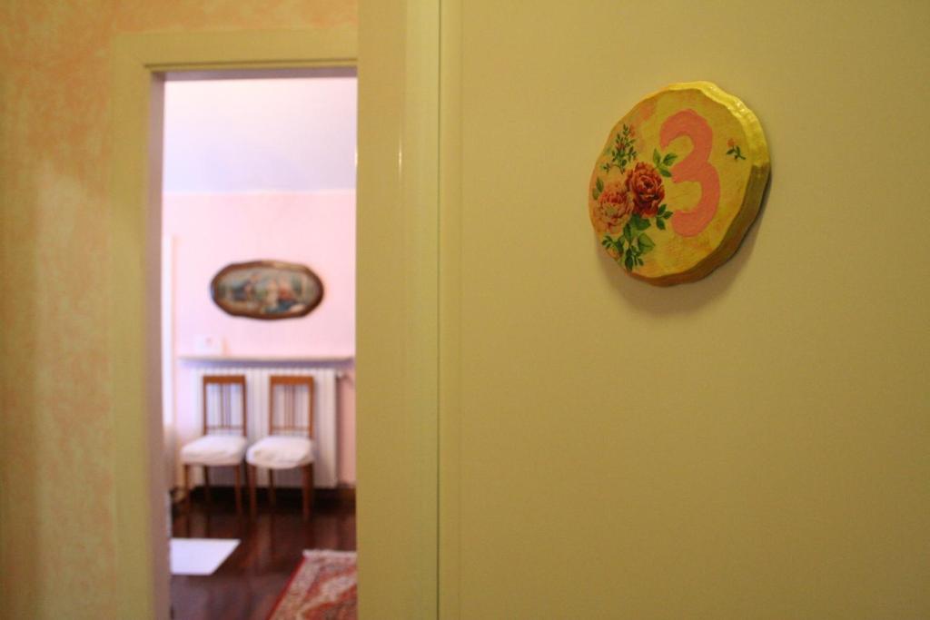 Corte Posta B&B - Parcheggio E Bagno In Camera Mantova Rum bild