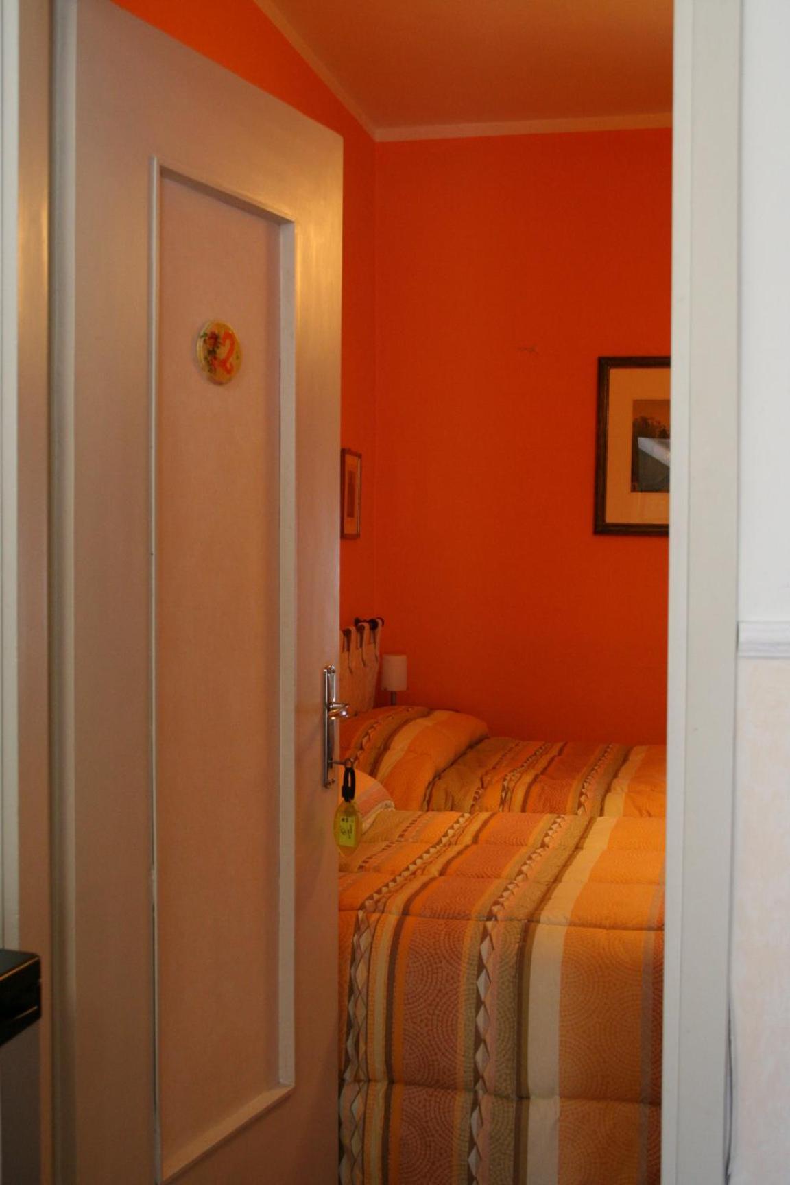 Corte Posta B&B - Parcheggio E Bagno In Camera Mantova Exteriör bild